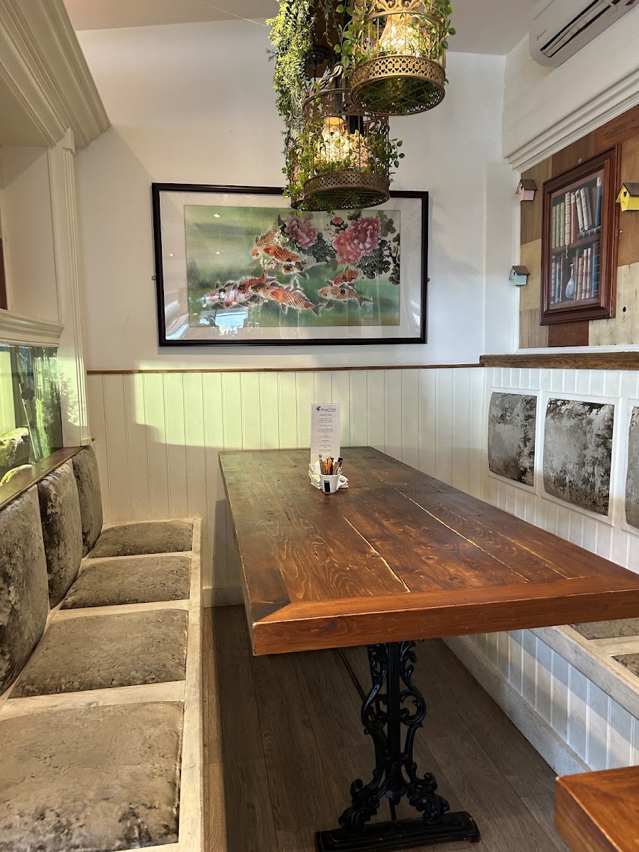 Lilypad Cafe & Water Gardens - Photo 9