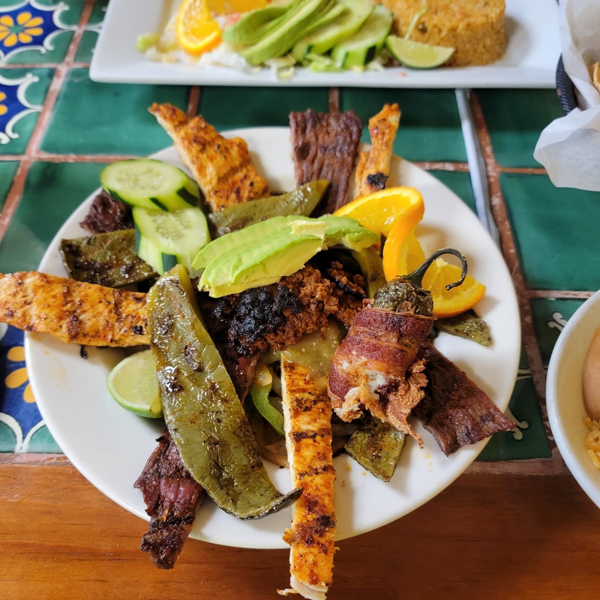 El Rey Mexican Restaurant & Grill LLC - Photo 3