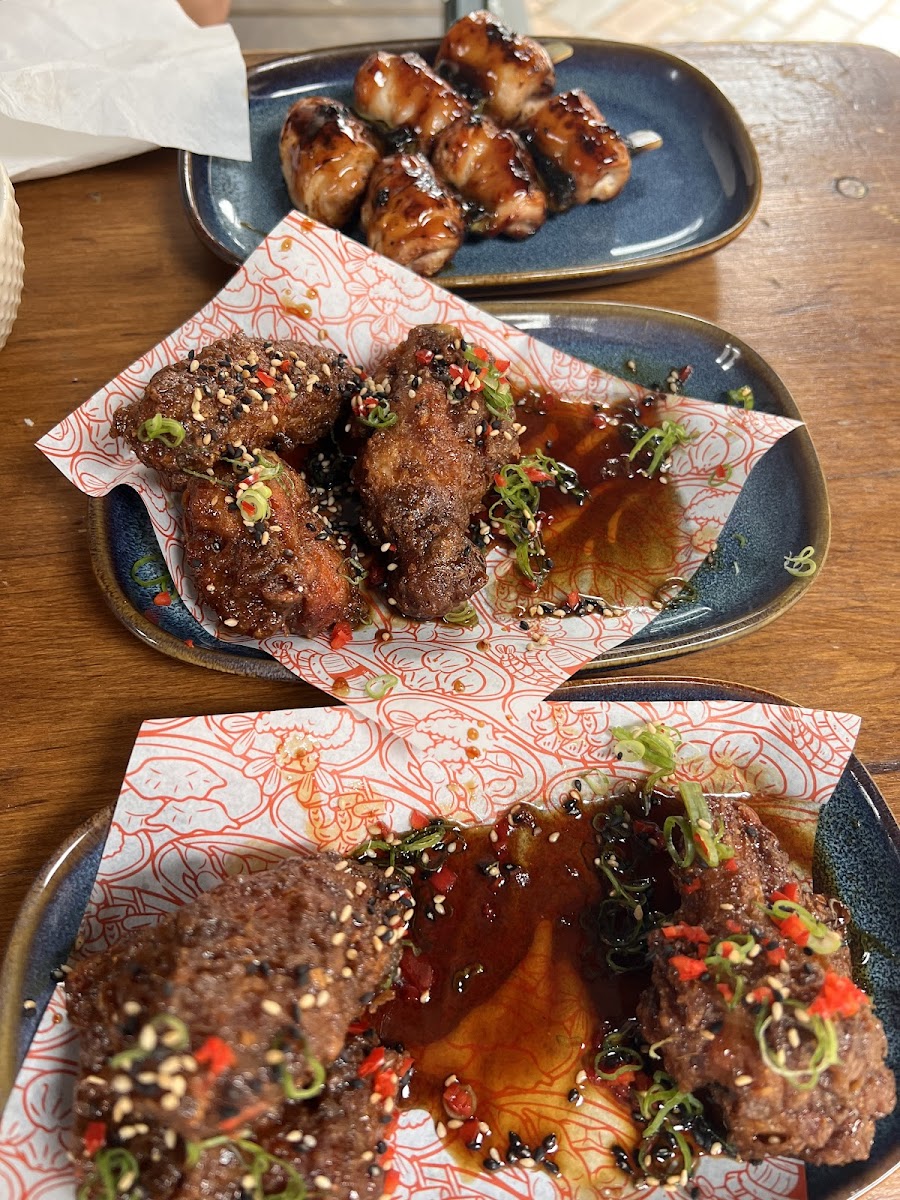 Kekaki Izakaya - Photo 2
