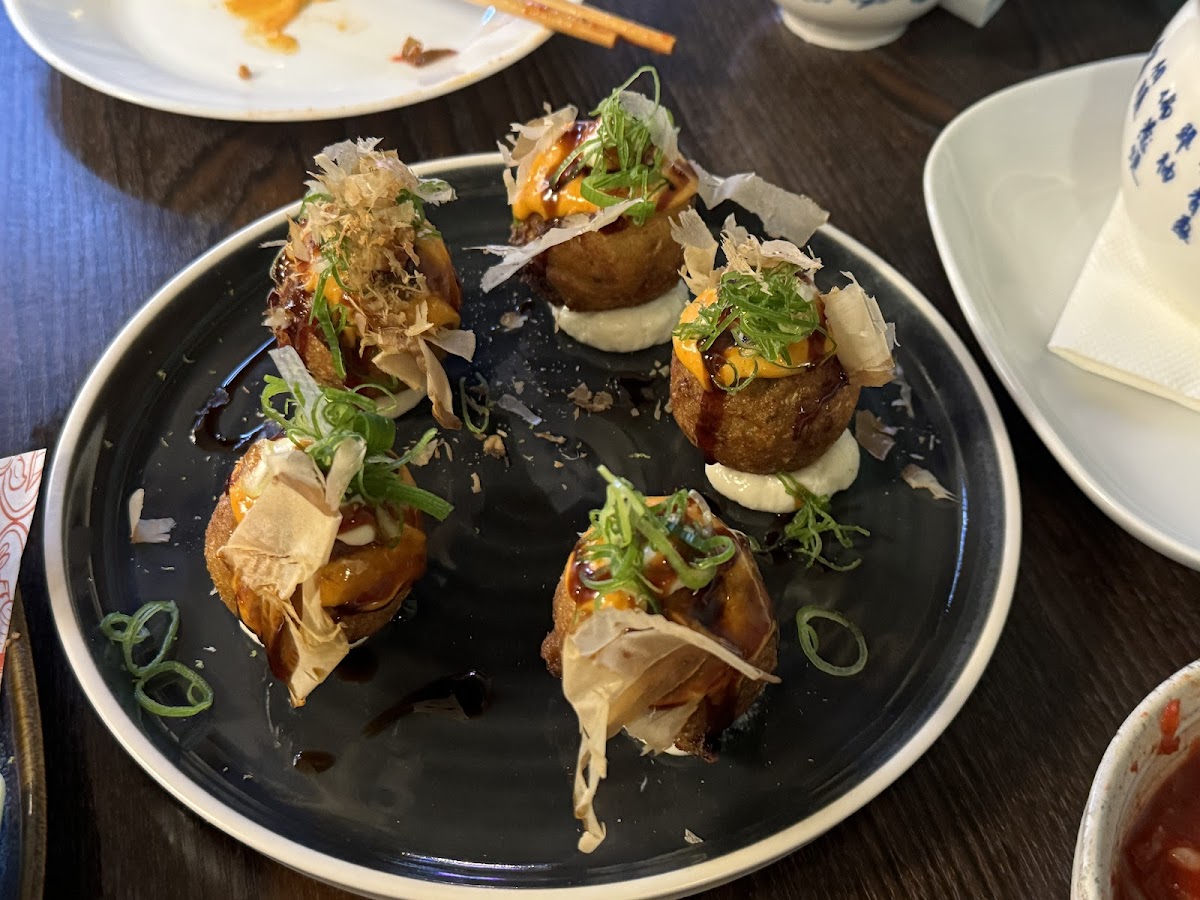 Kekaki Izakaya - Photo 4