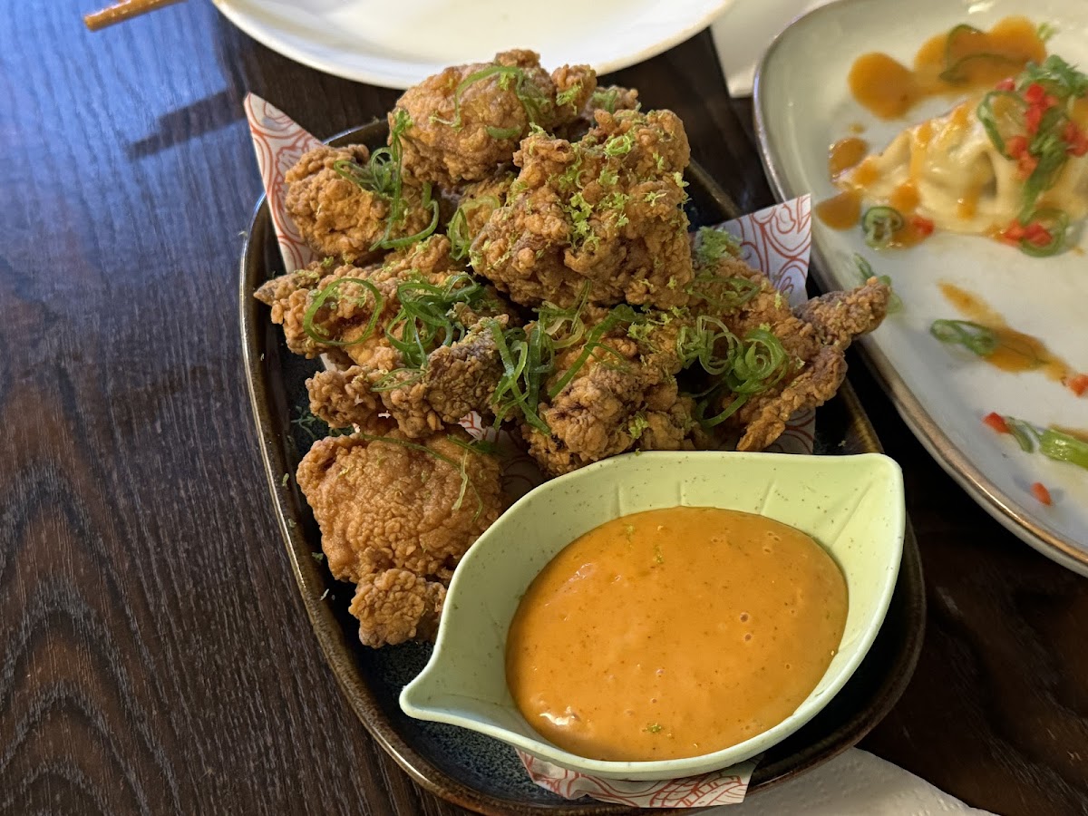 Kekaki Izakaya - Photo 6