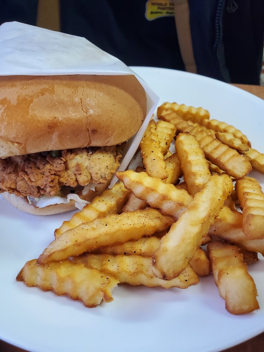 Kay’s Sandwiches & Burgers - Photo 5