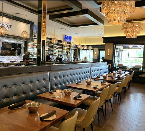 Spotos Fish & Oyster - Photo 6