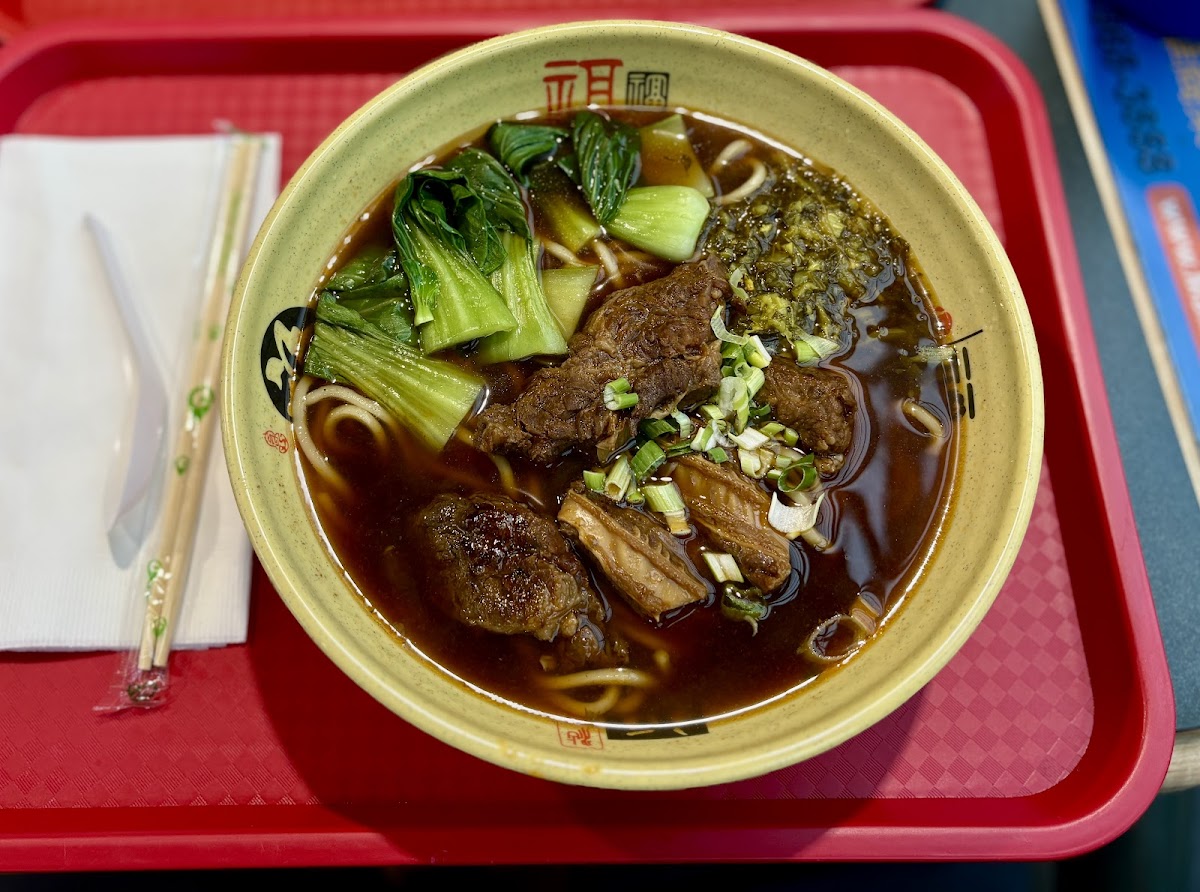 Chef Liu Kitchen - Photo 2