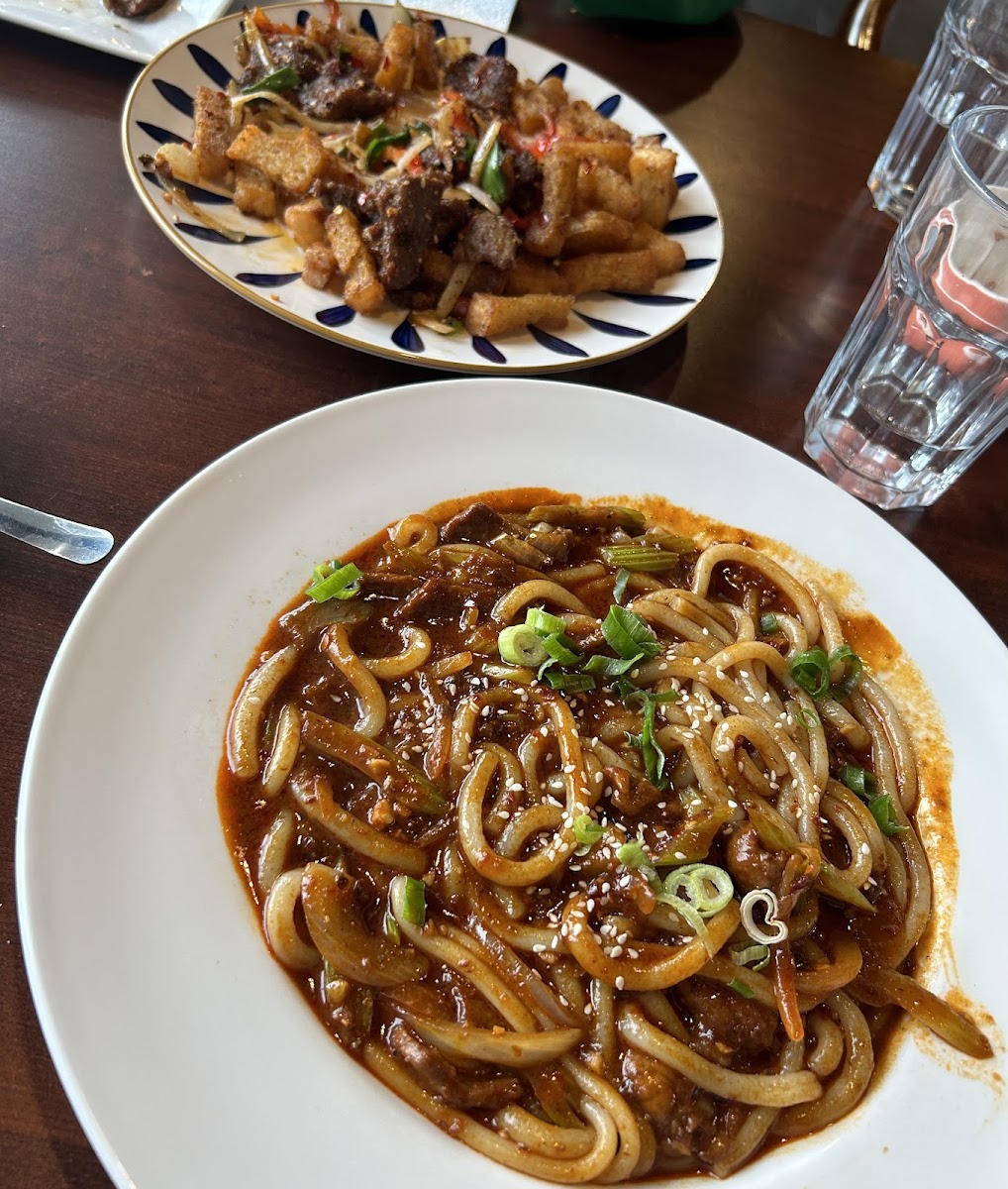 Atlas Uyghur Restaurant - Photo 2