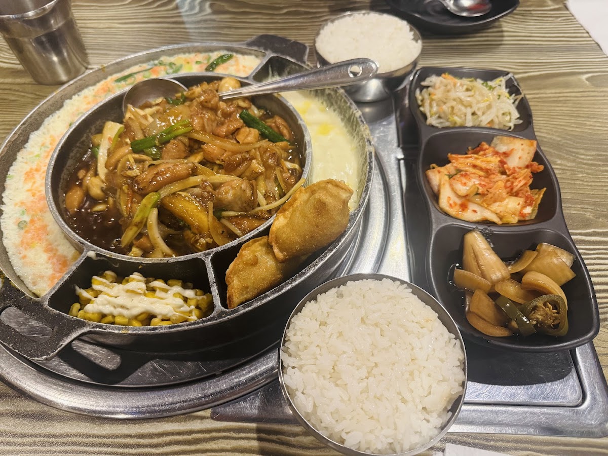 Pocha Seoul - Photo 4
