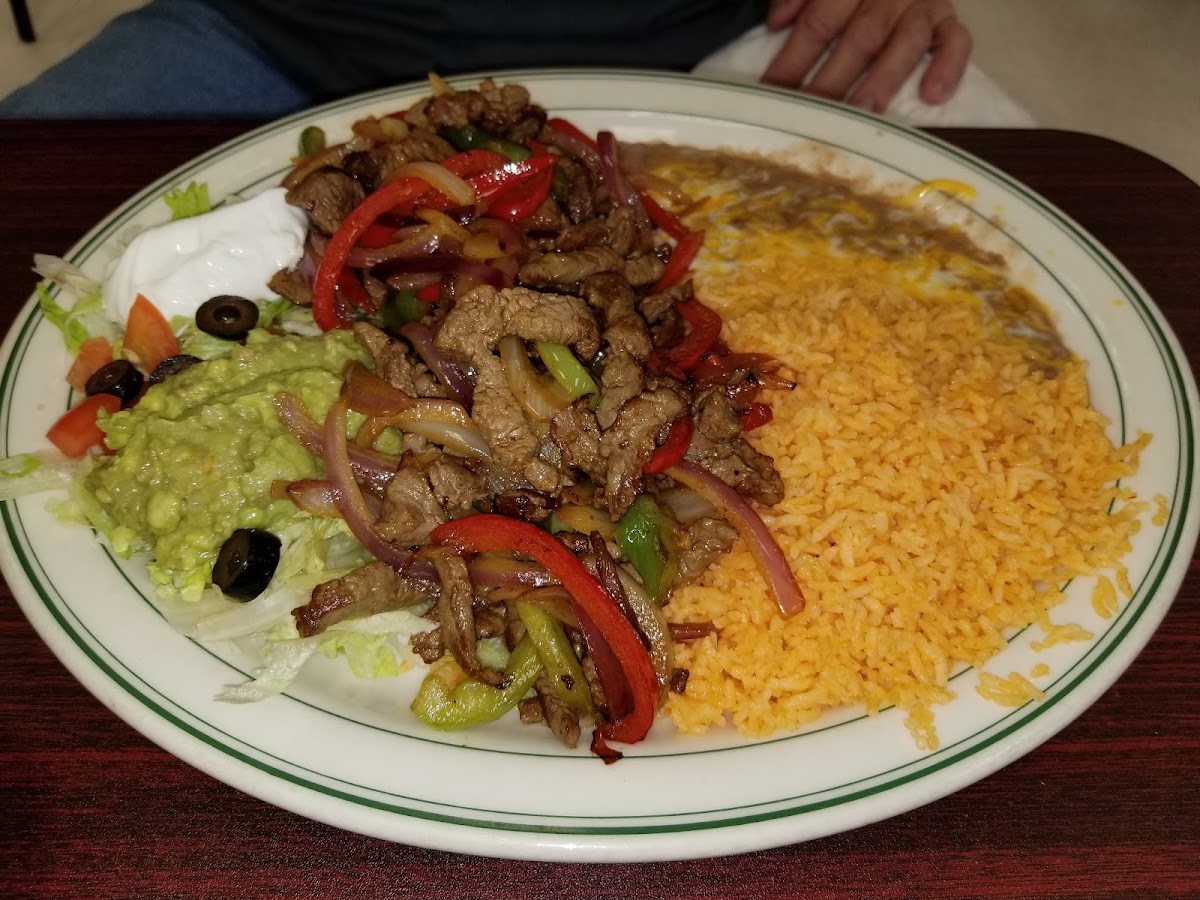 El Green Burrito - Photo 3