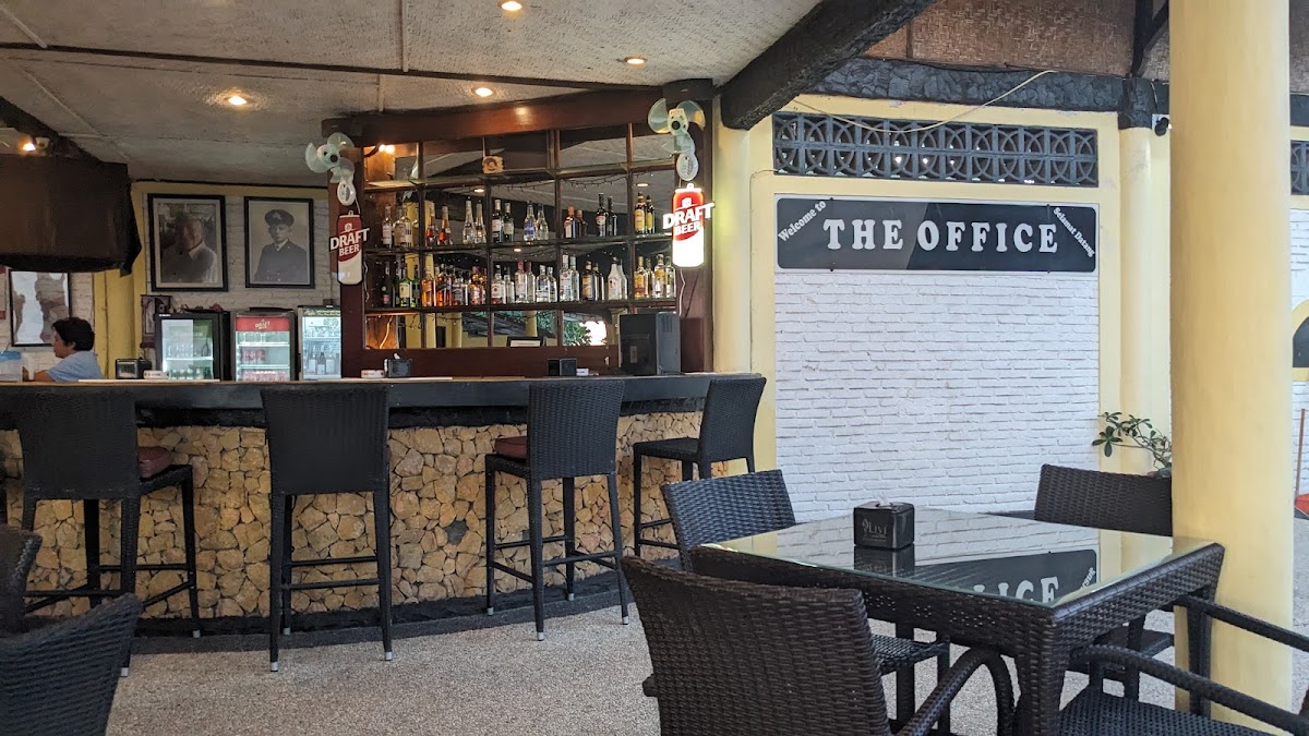 The Office Bar & Restaurant - Photo 5