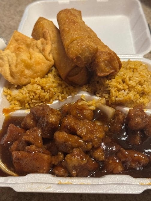 Chinese Wok Huntsville - Photo 9