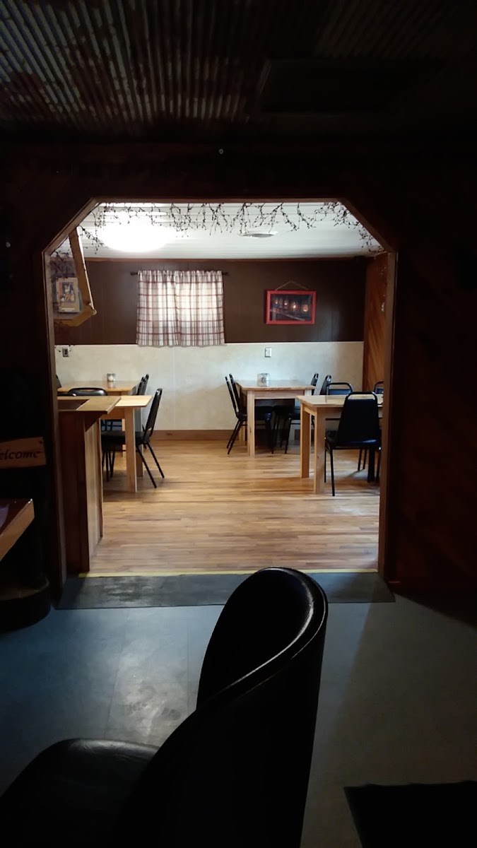 Cabin In the Pines - Photo 8