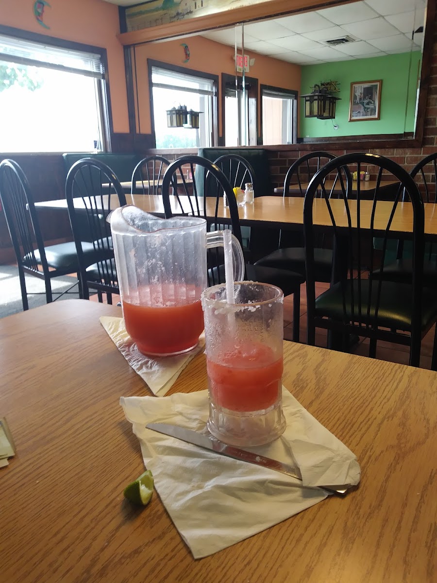La Plaza Mexican Restaurant #3 - Photo 8