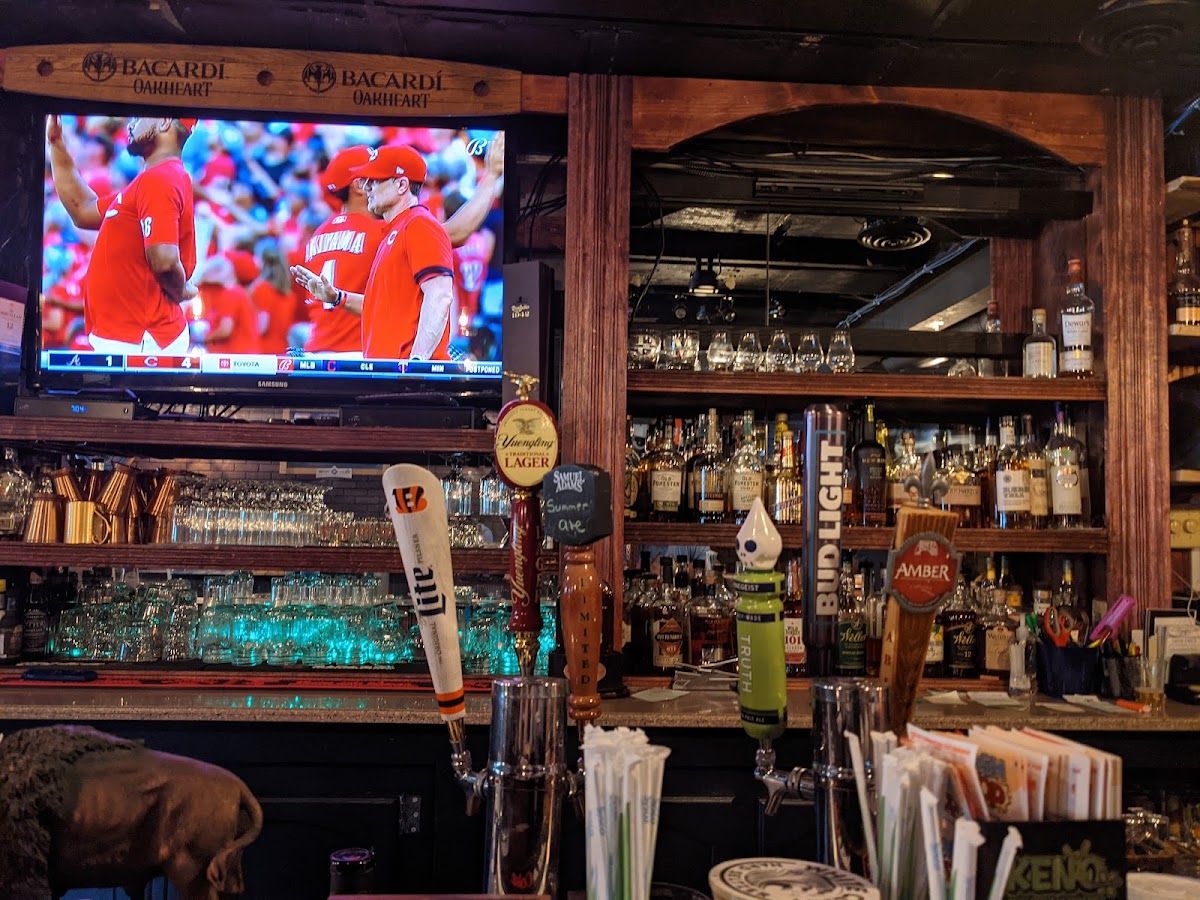 Papa's Bourbon and Beer House - Photo 1