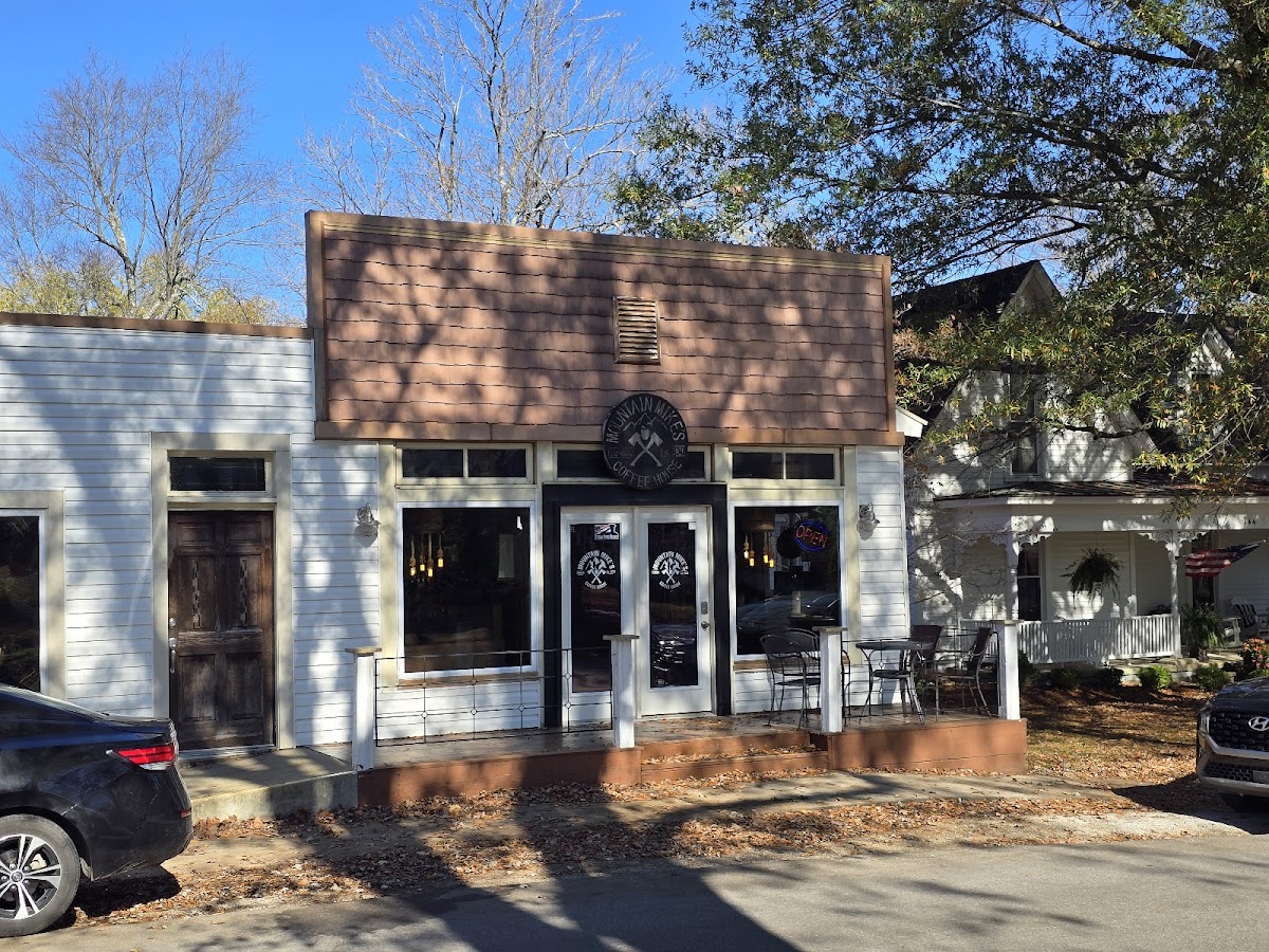Mountain Mike's Coffee House - Photo 3