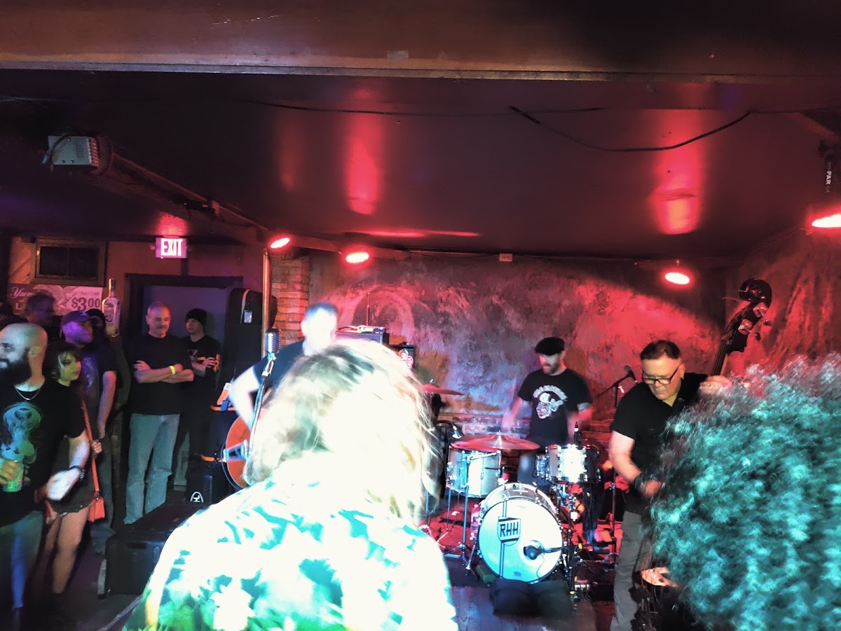 Freetown Boom Boom Room - Photo 1