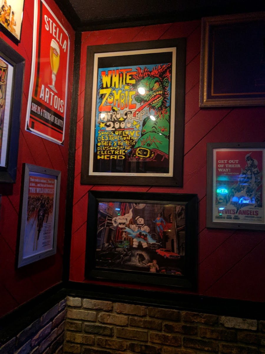 Freetown Boom Boom Room - Photo 2