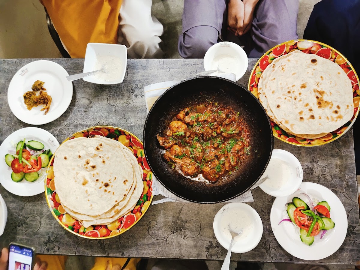 Food Land Mansehra - Photo 7