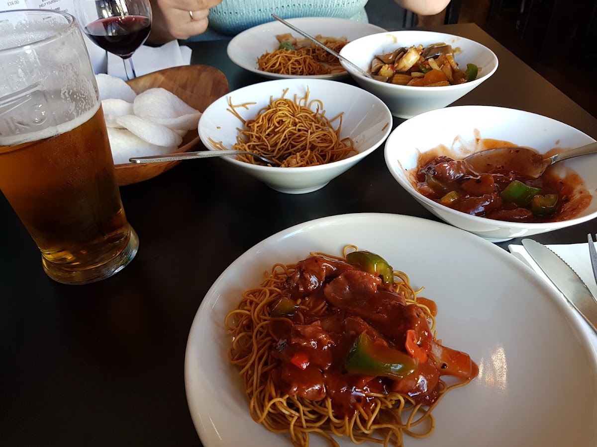 Emperor Chinese Restaurant - Photo 1