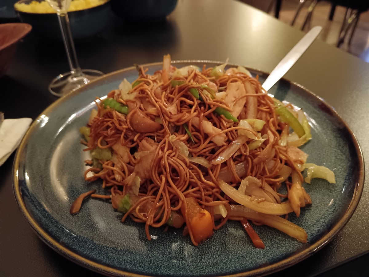 Emperor Chinese Restaurant - Photo 4