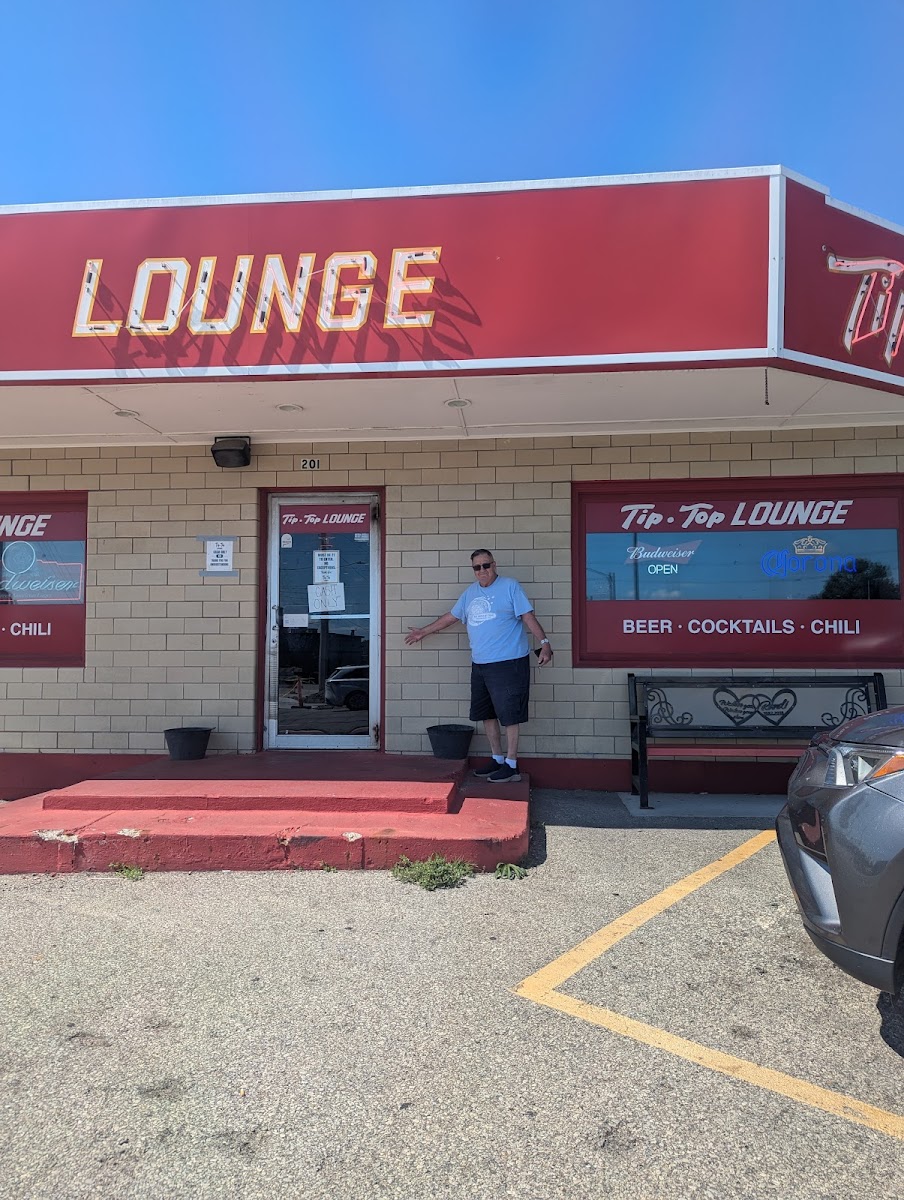 Tip Top Lounge - Photo 3