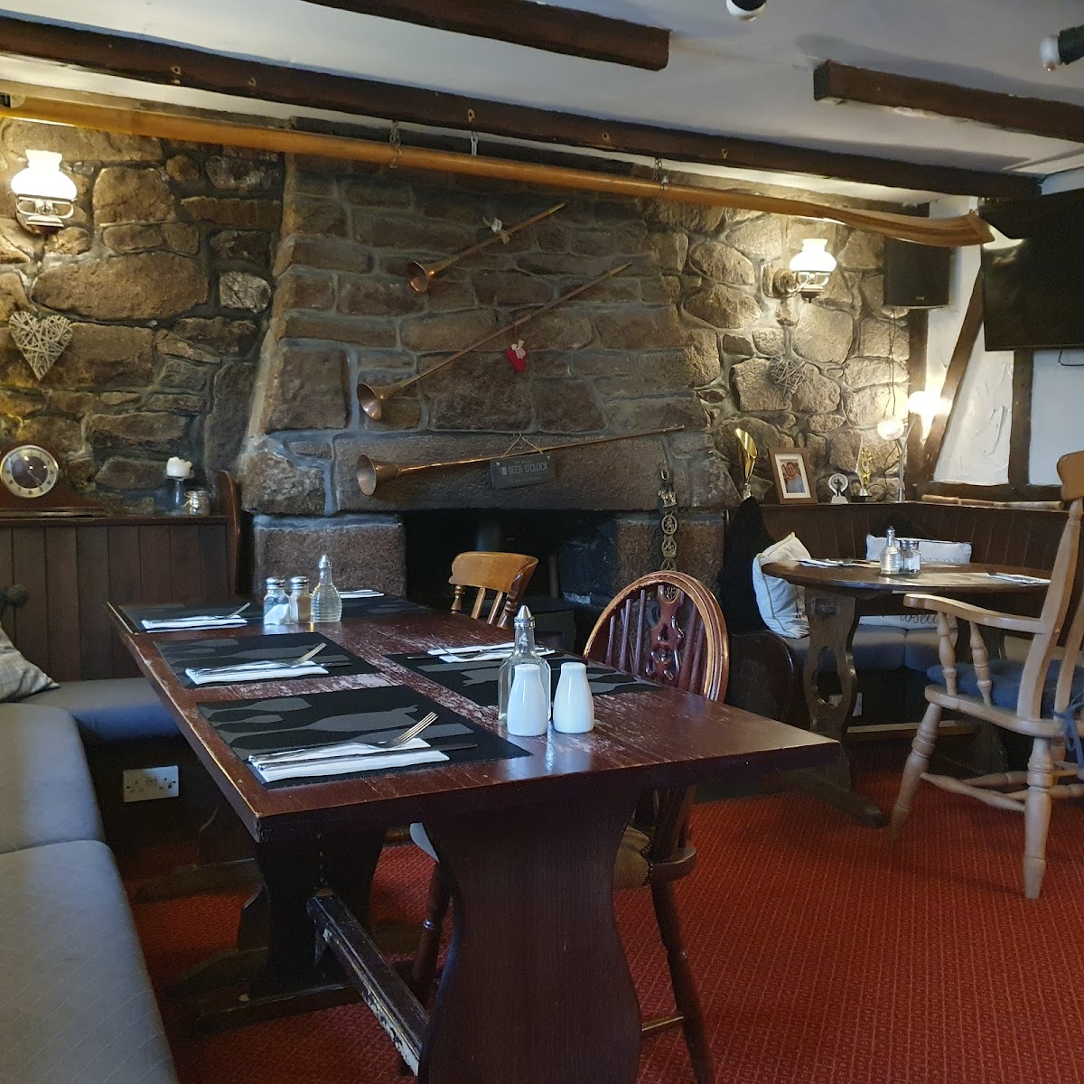 Trewellard Arms - Photo 4