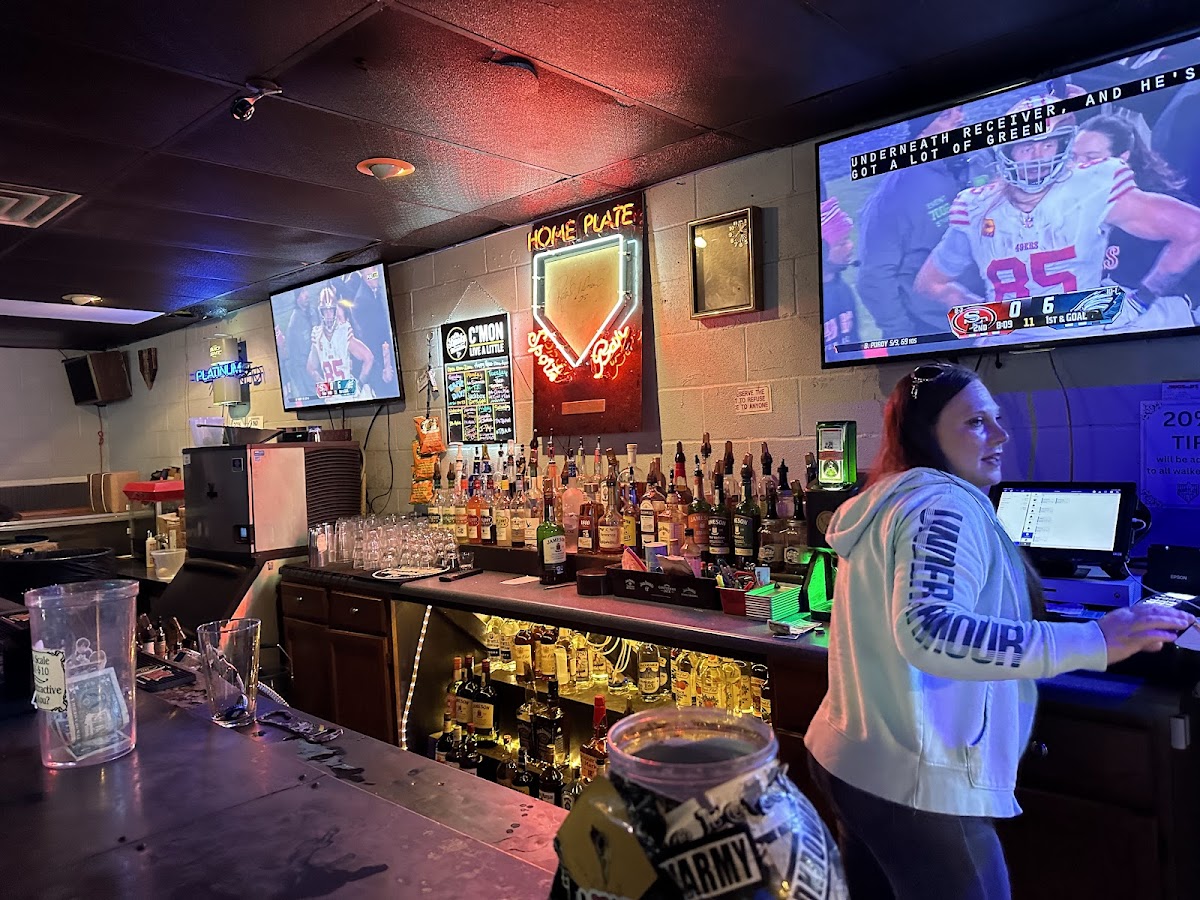 Starlight Lounge - Photo 6