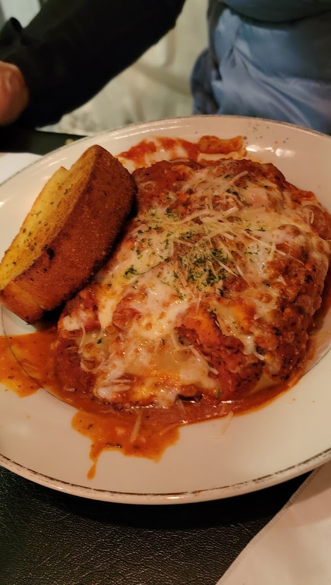 Sarducci's Creekside - Photo 3