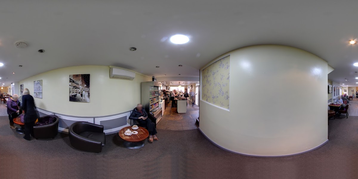 Milano Café Oswestry - Photo 8