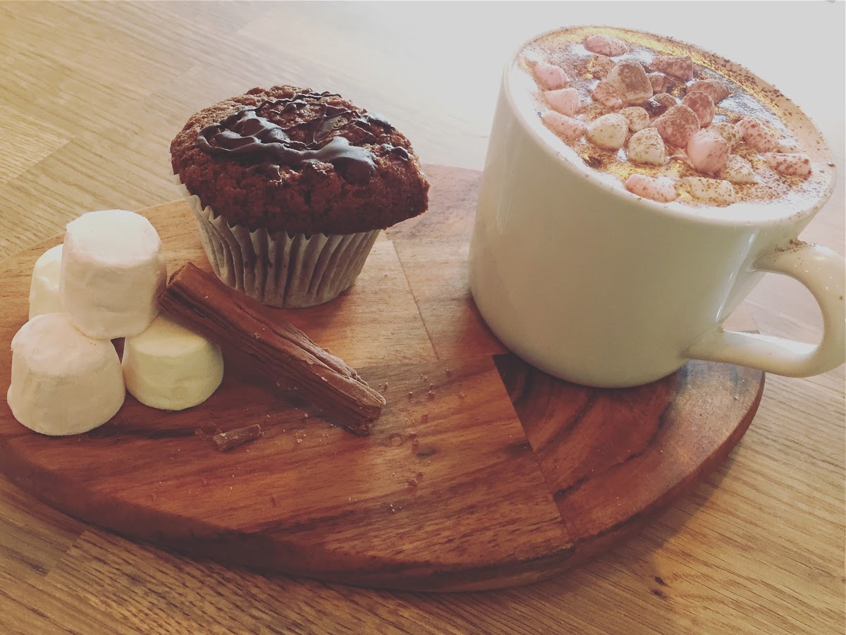 The Peloton Café - Photo 8