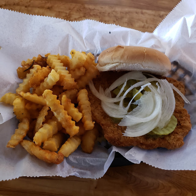 Tenderloin Sandwich & Fries
