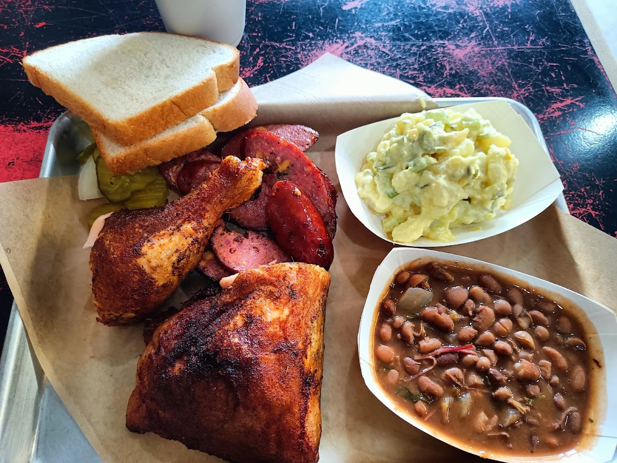 Ain’t She Grand BBQ Co. - Photo 7