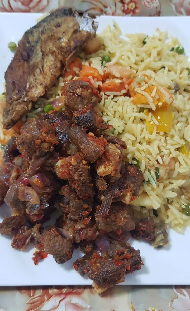 Joy Restaurant (Nwanyi Caro) - Photo 9