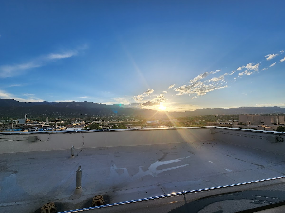 Lumen8 Rooftop Social - Photo 4