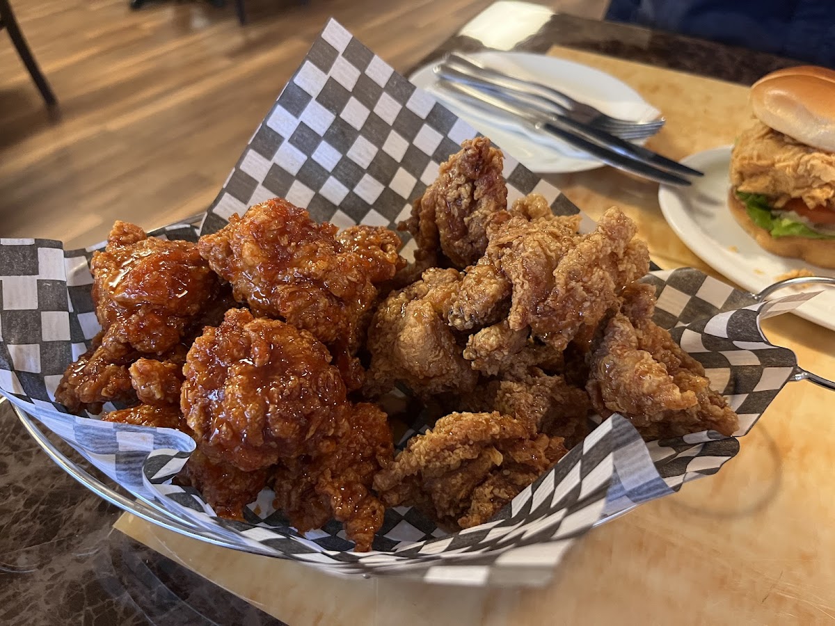 K Chicken Burnaby - Photo 4