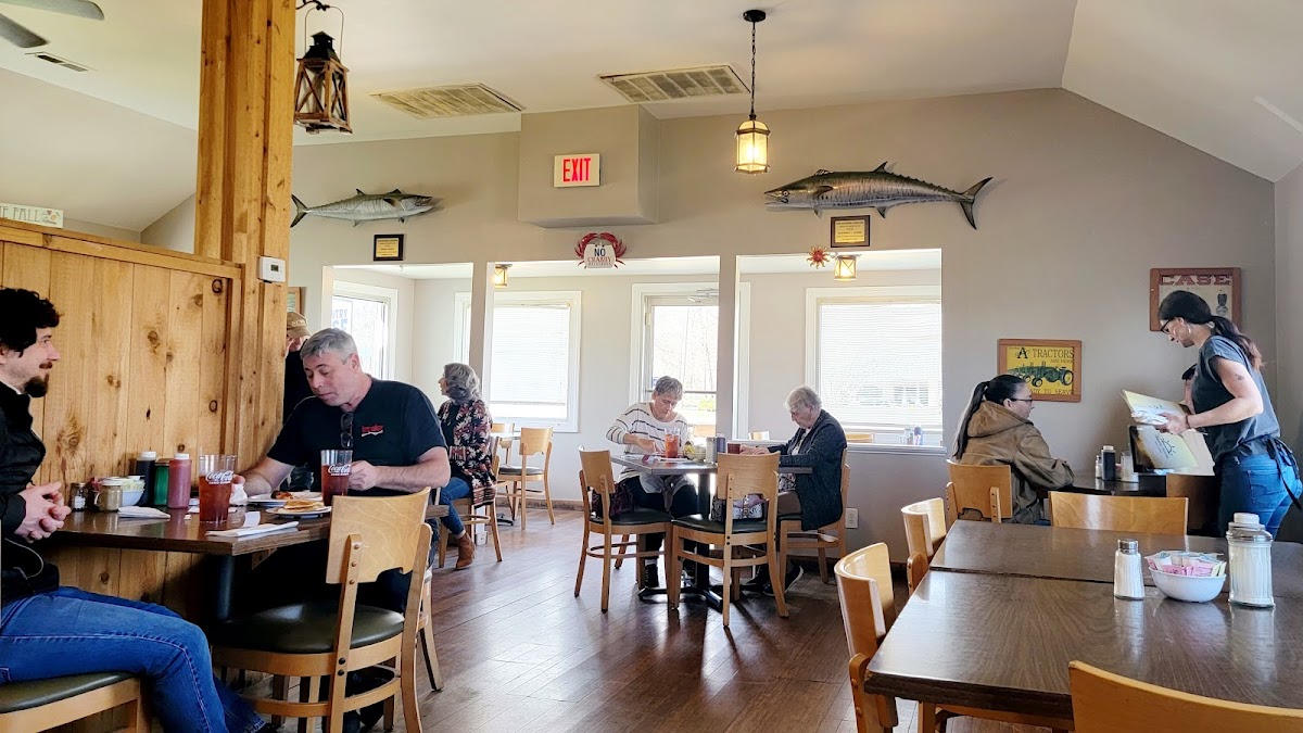 Country Sunrise Grill