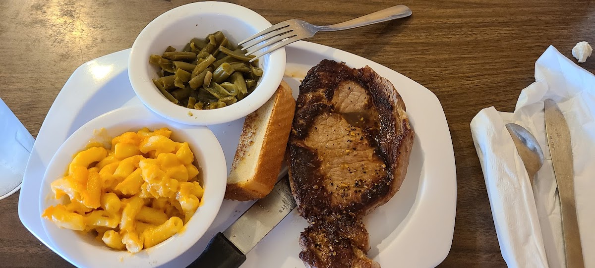 Country Sunrise Grill - Photo 1