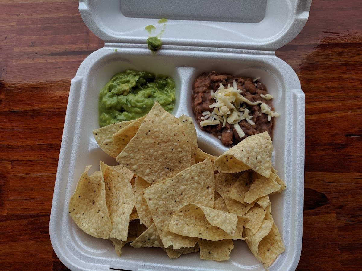 Buffalo's Grill Tacos - Photo 6