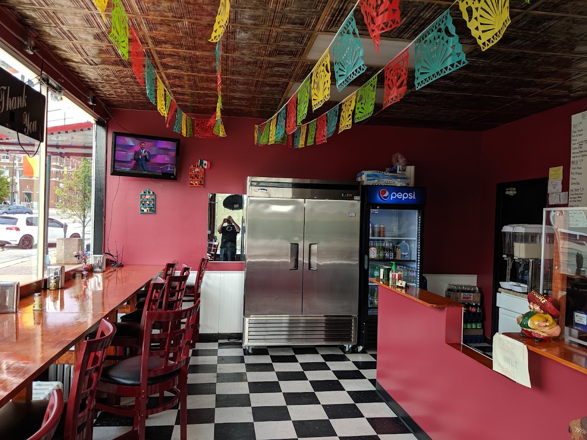 Buffalo's Grill Tacos - Photo 8