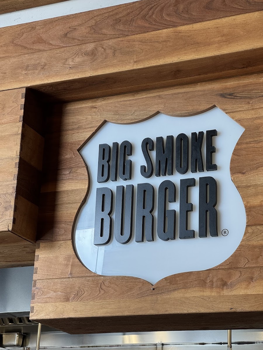 Big Smoke Burger - Photo 8