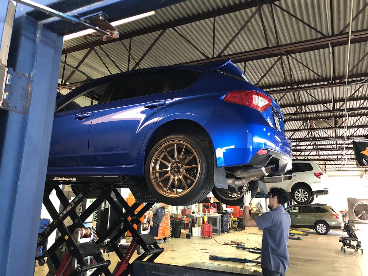 Subaru North Orlando - Photo 2