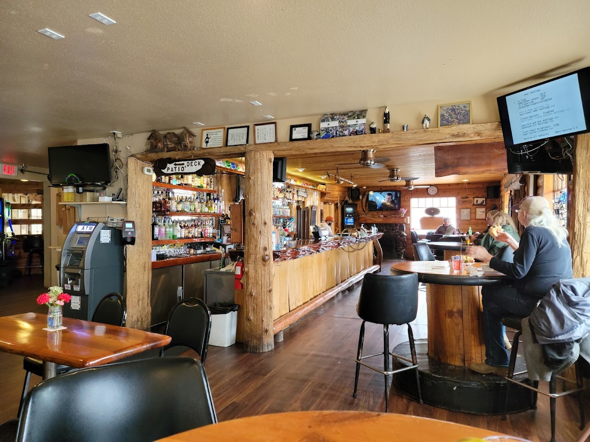 Snug Harbor Bar and Grill