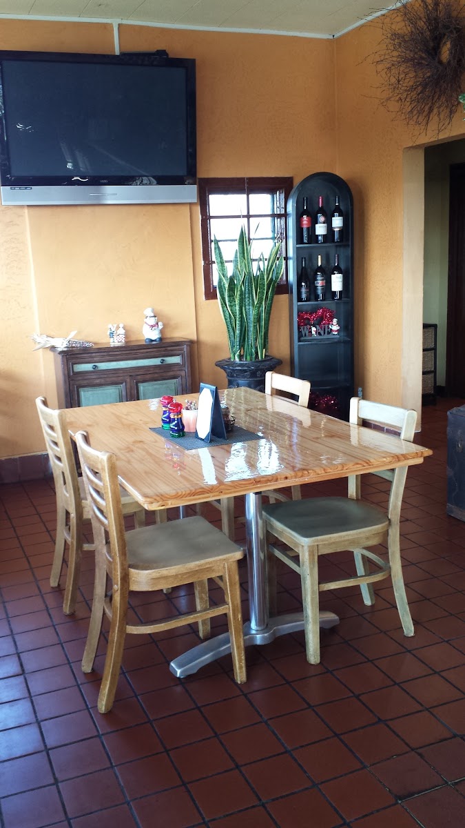 Napa Valley Pizza & Pasta - Photo 9