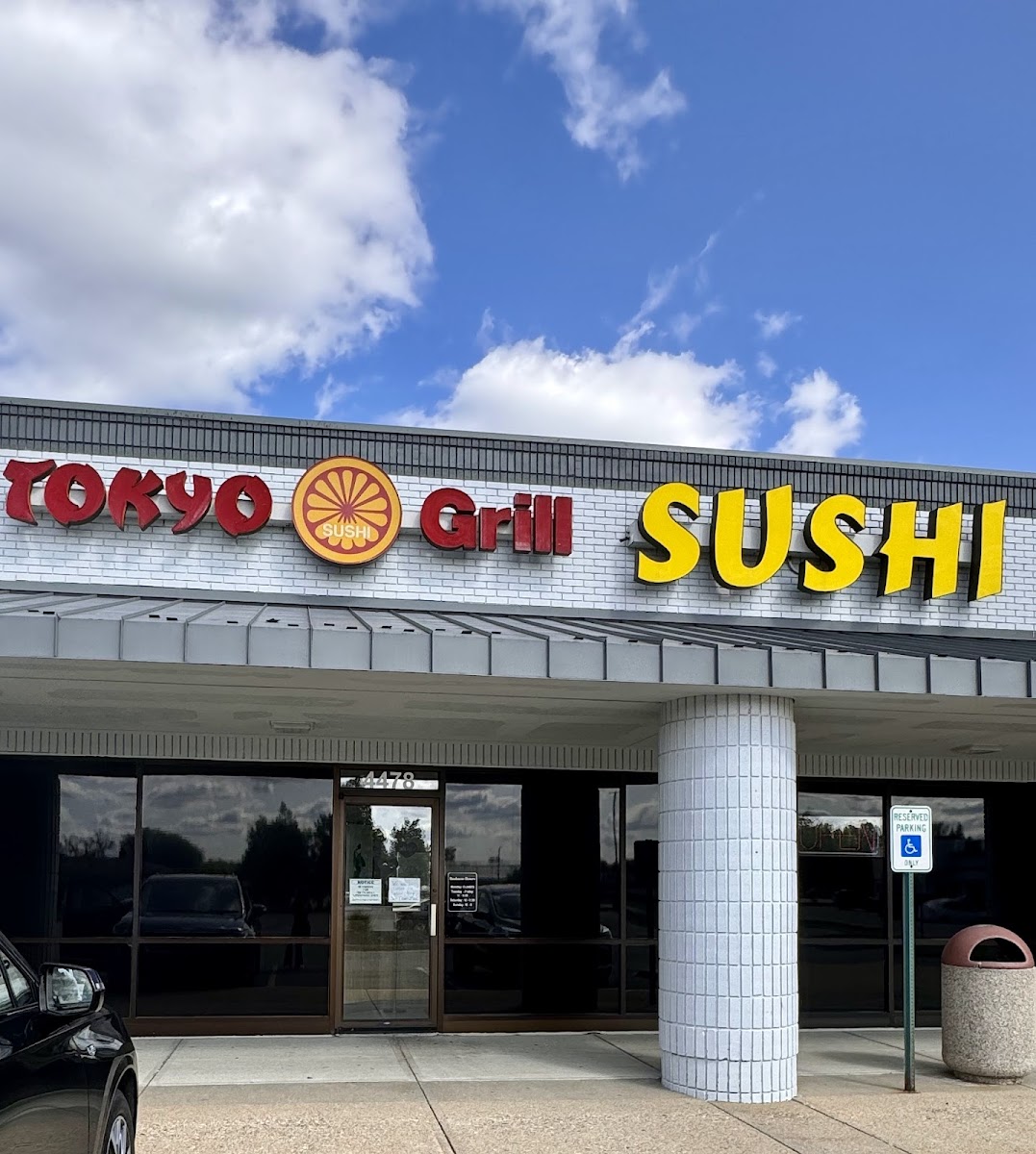 Tokyo Grill & Sushi - Photo 7
