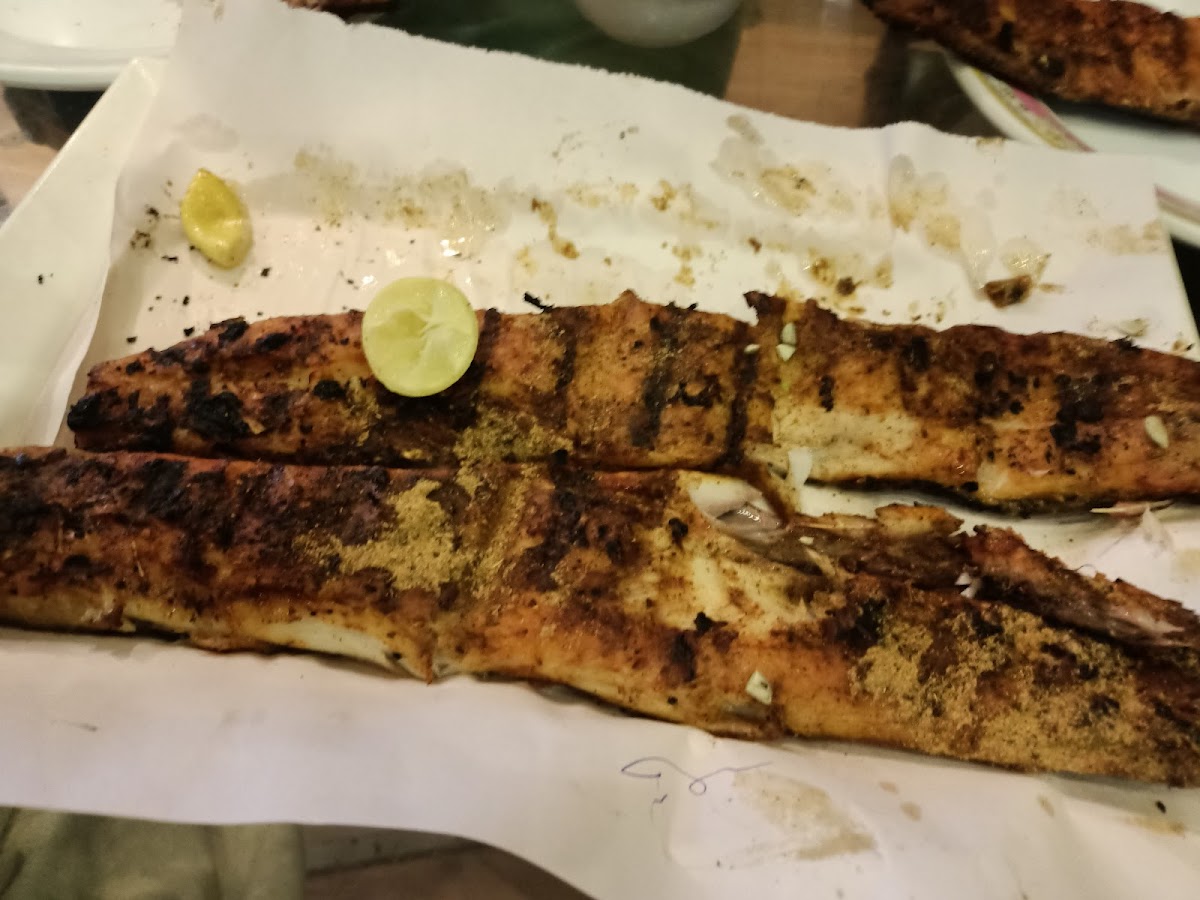 Bombay Sweets & Fish Restaurant - Photo 9