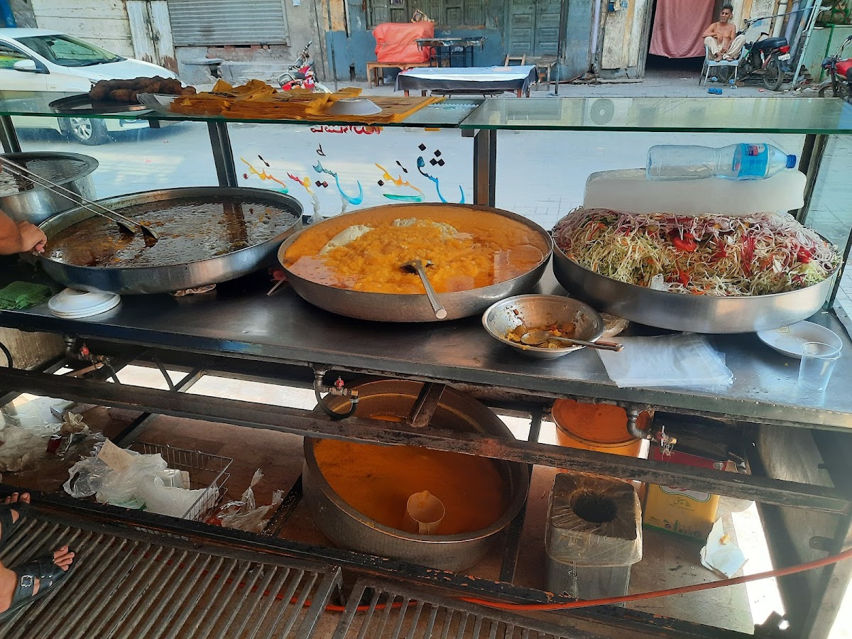 Bombay Sweets & Fish Restaurant - Photo 3