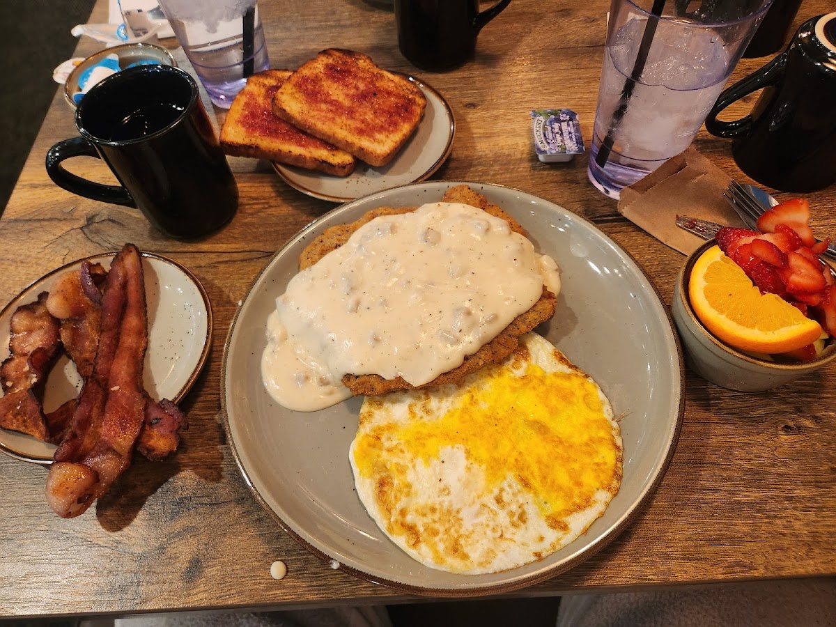 Mega's Grill and Eatery - Photo 7