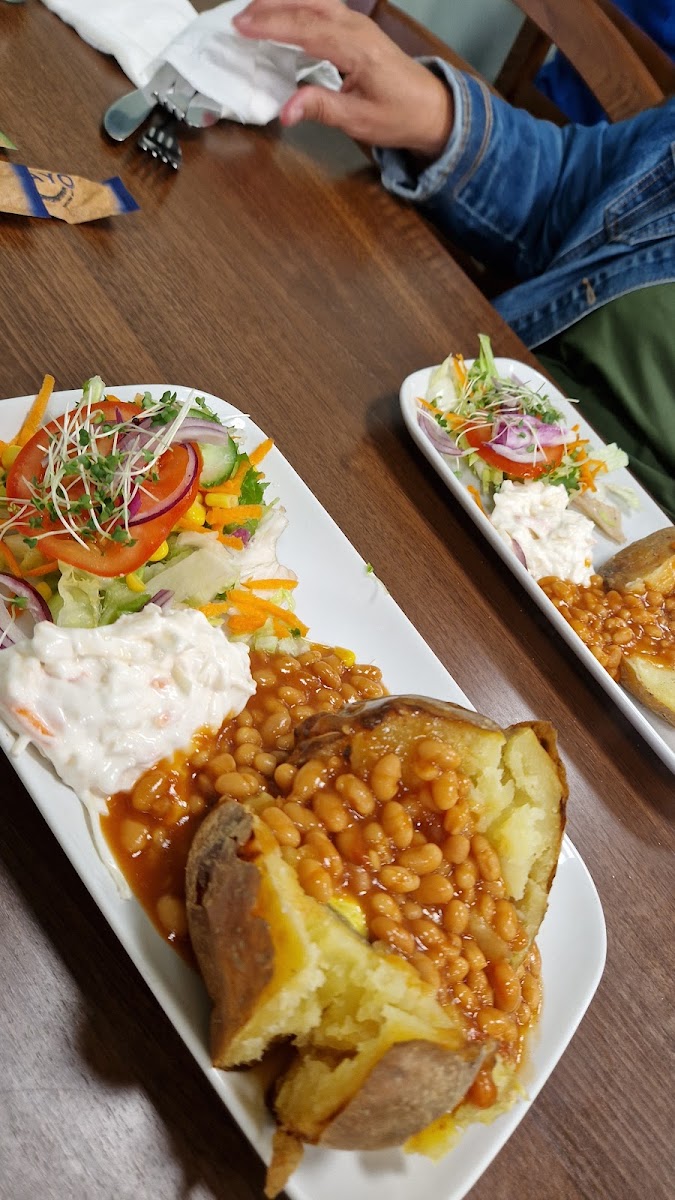 The Olive Tree Cafe - Photo 8