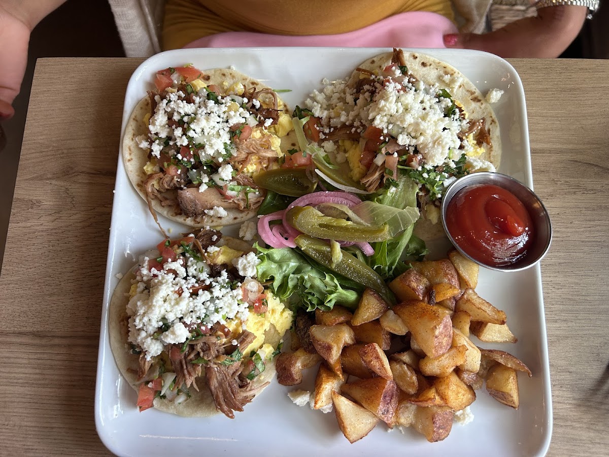 Tartine Brunch Club - Photo 7