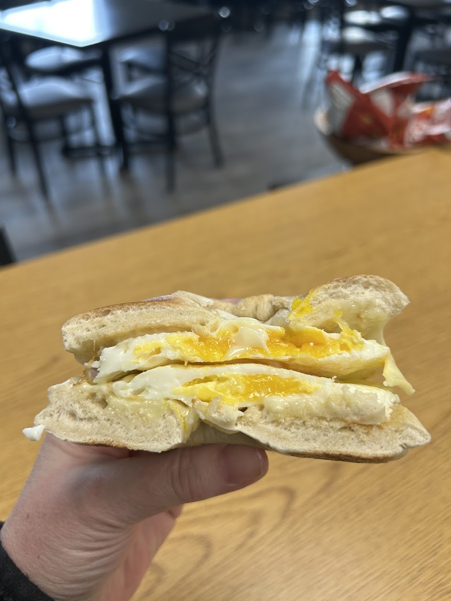 Sallies & Sammies - Photo 2