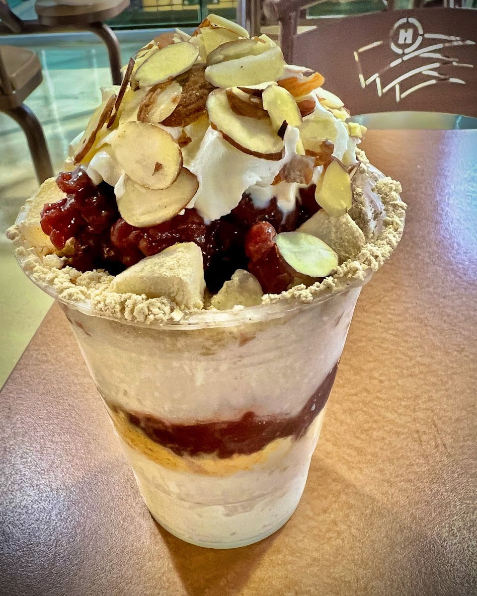 Cup Full Dessert Cafe - Photo 3