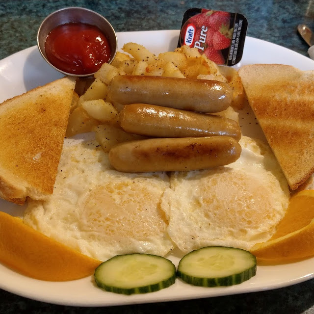 2 Eggs with Sausage